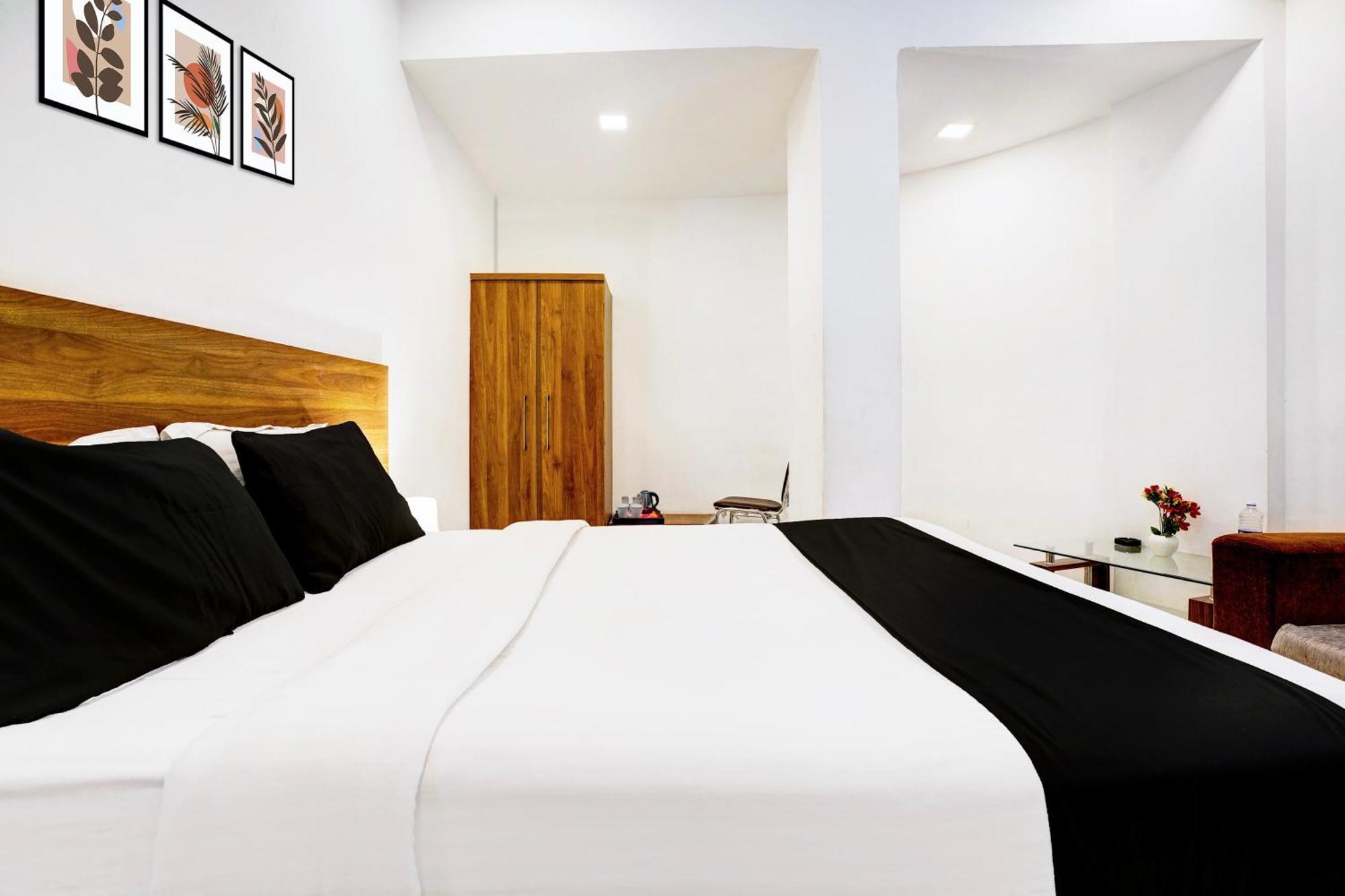 Super Hotel O Nashik Road Formerly The Address Hotel 外观 照片
