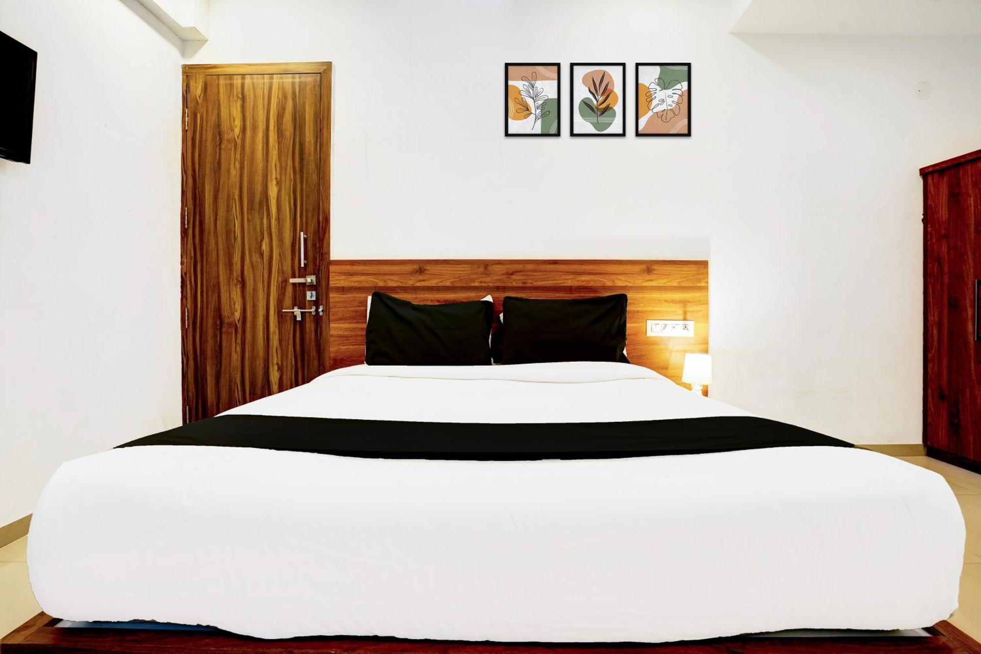 Super Hotel O Nashik Road Formerly The Address Hotel 外观 照片