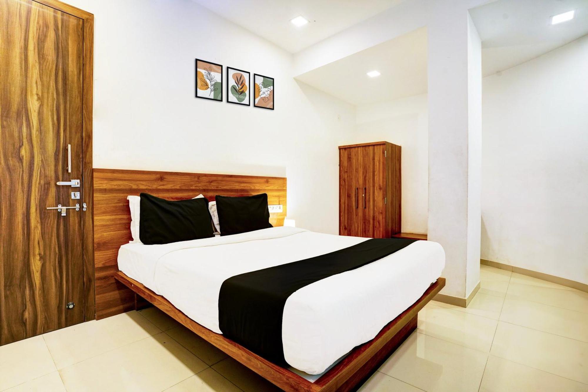 Super Hotel O Nashik Road Formerly The Address Hotel 外观 照片